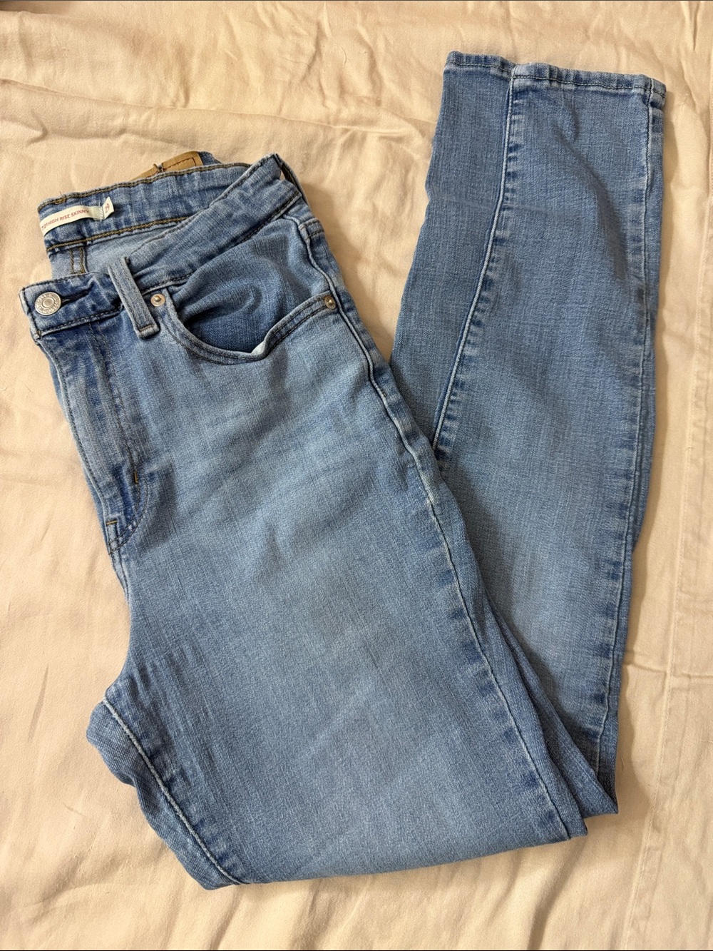 Levi's Light Blue Women's Skinny Jeans